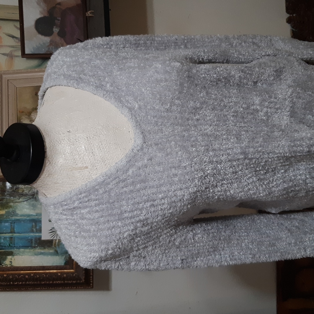 Womens Gray sweater long sleeve v neck Nylon sz L CHAUS